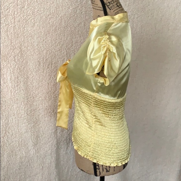 Top - Picture 2 of 4